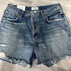 Dee Short in Ricochet
AGOLDE